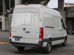 Mercedes-Benz Sprinter Cargo Van Standard Roof 4-Cyl Diesel HO 2500 Standard Roof I4 Diesel HO 144" RWD 2025