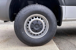 Mercedes-Benz Sprinter Crew Van Standard Roof 4-Cyl Diesel HO 2500 Standard Roof I4 Diesel HO 144" AWD 2026