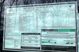 Mercedes-Benz Sprinter Crew Van Standard Roof 4-Cyl Diesel HO 2500 Standard Roof I4 Diesel HO 144" AWD 2026