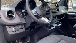 Mercedes-Benz Sprinter Crew Van Standard Roof 4-Cyl Diesel HO 2500 Standard Roof I4 Diesel HO 144" AWD 2026