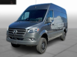 Mercedes-Benz Sprinter Crew Van Standard Roof 4-Cyl Diesel HO 2500 Standard Roof I4 Diesel HO 144" AWD 2026