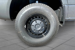 Mercedes-Benz Sprinter Crew Van Standard Roof 4-Cyl Diesel HO 2500 Standard Roof I4 Diesel HO 144" AWD 2026