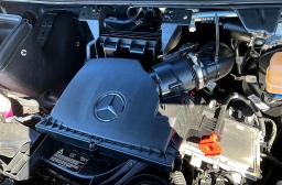 Mercedes-Benz Sprinter Crew Van Standard Roof 4-Cyl Diesel HO 2500 Standard Roof I4 Diesel HO 144" AWD 2026