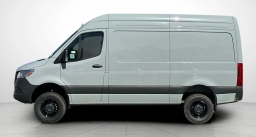 Mercedes-Benz Sprinter Cargo Van Standard Roof 4-Cyl Diesel HO 2500 Standard Roof I4 Diesel HO 144" AWD 2025