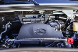 Mercedes-Benz Sprinter Crew Van Standard Roof 4-Cyl Diesel HO 2500 Standard Roof I4 Diesel HO 144" AWD 2026