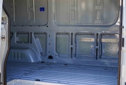 Mercedes-Benz Sprinter Crew Van Standard Roof 4-Cyl Diesel HO 2500 Standard Roof I4 Diesel HO 144" AWD 2026