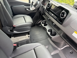 Mercedes-Benz Sprinter Crew Van Standard Roof 4-Cyl Diesel HO 2500 Standard Roof I4 Diesel HO 144" AWD 2026