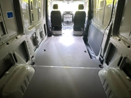 Mercedes-Benz Sprinter Crew Van Standard Roof 4-Cyl Diesel HO 2500 Standard Roof I4 Diesel HO 144" AWD 2026