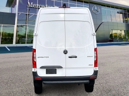 Mercedes-Benz Sprinter Crew Van Standard Roof 4-Cyl Diesel HO 2500 Standard Roof I4 Diesel HO 144" AWD 2026