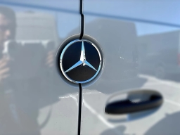 Mercedes-Benz Sprinter Crew Van Standard Roof 4-Cyl Diesel HO 2500 Standard Roof I4 Diesel HO 144" AWD 2026
