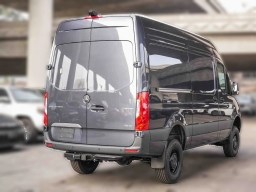 Mercedes-Benz Sprinter Crew Van Standard Roof 4-Cyl Diesel HO 2500 Standard Roof I4 Diesel HO 144" AWD 2026