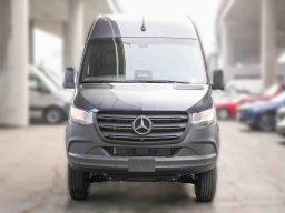 Mercedes-Benz Sprinter Crew Van Standard Roof 4-Cyl Diesel HO 2500 Standard Roof I4 Diesel HO 144" AWD 2026