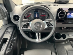 Mercedes-Benz Sprinter Crew Van Standard Roof 4-Cyl Diesel HO 2500 Standard Roof I4 Diesel HO 144" AWD 2026