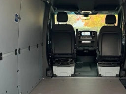 Mercedes-Benz Sprinter Crew Van Standard Roof 4-Cyl Diesel HO 2500 Standard Roof I4 Diesel HO 144" AWD 2026