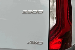 Mercedes-Benz Sprinter Crew Van Standard Roof 4-Cyl Diesel HO 2500 Standard Roof I4 Diesel HO 144" AWD 2026