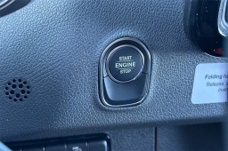 Mercedes-Benz Sprinter Crew Van Standard Roof 4-Cyl Diesel HO 2500 Standard Roof I4 Diesel HO 144" AWD 2026