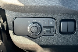 Mercedes-Benz Sprinter Crew Van Standard Roof 4-Cyl Diesel HO 2500 Standard Roof I4 Diesel HO 144" AWD 2026