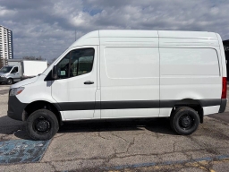 Mercedes-Benz Sprinter Cargo Van Standard Roof 4-Cyl Diesel HO 2500 Standard Roof I4 Diesel HO 144" AWD 2025