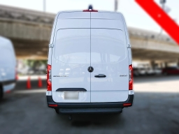 Mercedes-Benz Sprinter Crew Van High Roof 4-Cyl Diesel HO 2500 High Roof I4 Diesel HO 170" RWD 2024