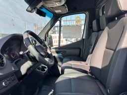 Mercedes-Benz Sprinter Cargo Van 2500 High Roof I4 Diesel HO 170" RWD 2025