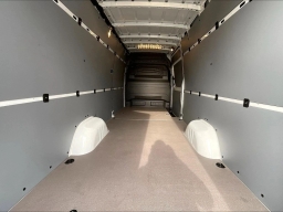 Mercedes-Benz Sprinter Crew Van High Roof 4-Cyl Diesel HO 2500 High Roof I4 Diesel HO 170" RWD 2026