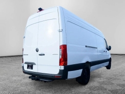 Mercedes-Benz Sprinter Cargo Van High Roof 4-Cyl Diesel HO 2500 High Roof I4 Diesel HO 170" RWD 2026