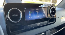 Mercedes-Benz Sprinter Crew Van High Roof 4-Cyl Diesel HO 2500 High Roof I4 Diesel HO 170" RWD 2026