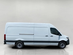 Mercedes-Benz Sprinter Cargo Van High Roof 4-Cyl Diesel HO 2500 High Roof I4 Diesel HO 170" RWD 2025