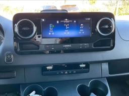 Mercedes-Benz Sprinter Crew Van High Roof 4-Cyl Diesel HO 2500 High Roof I4 Diesel HO 170" RWD 2026