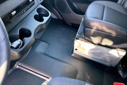 Mercedes-Benz Sprinter Crew Van High Roof 4-Cyl Diesel HO 2500 High Roof I4 Diesel HO 170" RWD 2026