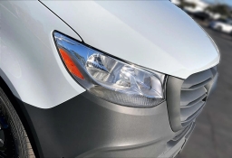 Mercedes-Benz Sprinter Crew Van High Roof 4-Cyl Diesel HO 2500 High Roof I4 Diesel HO 170" RWD 2026