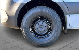 Mercedes-Benz Sprinter Crew Van High Roof 4-Cyl Diesel HO 2500 High Roof I4 Diesel HO 170" RWD 2026