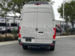 Mercedes-Benz Sprinter Cargo Van High Roof 4-Cyl Diesel HO 2500 High Roof I4 Diesel HO 170" RWD 2025