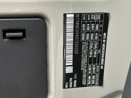 Mercedes-Benz Sprinter Cargo Van High Roof 4-Cyl Diesel HO 2500 High Roof I4 Diesel HO 170" RWD 2025