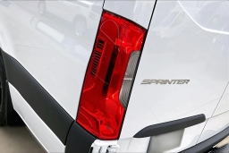 Mercedes-Benz Sprinter Crew Van High Roof 4-Cyl Diesel HO 2500 High Roof I4 Diesel HO 170" RWD 2026