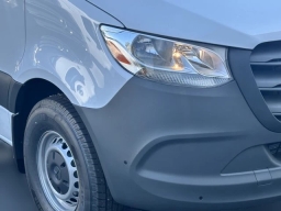 Mercedes-Benz Sprinter Cargo Van High Roof 4-Cyl Diesel HO 2500 High Roof I4 Diesel HO 170" RWD 2025