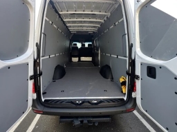 Mercedes-Benz Sprinter Cargo Van High Roof 4-Cyl Diesel HO 2500 High Roof I4 Diesel HO 170" RWD 2025