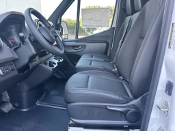 Mercedes-Benz Sprinter Cargo Van High Roof 4-Cyl Diesel HO 2500 High Roof I4 Diesel HO 170" RWD 2025