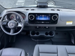 Mercedes-Benz Sprinter Cargo Van High Roof 4-Cyl Diesel HO 2500 High Roof I4 Diesel HO 170" RWD 2025