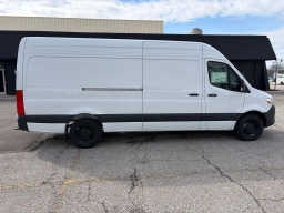 Mercedes-Benz Sprinter Cargo Van High Roof 4-Cyl Diesel HO 2500 High Roof I4 Diesel HO 170" RWD 2025