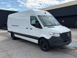 Mercedes-Benz Sprinter Cargo Van High Roof 4-Cyl Diesel HO 2500 High Roof I4 Diesel HO 170" RWD 2025