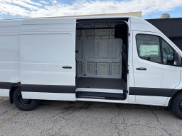 Mercedes-Benz Sprinter Cargo Van High Roof 4-Cyl Diesel HO 2500 High Roof I4 Diesel HO 170" RWD 2025