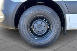 Mercedes-Benz Sprinter Crew Van High Roof 4-Cyl Diesel HO 2500 High Roof I4 Diesel HO 170" RWD 2026