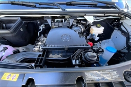 Mercedes-Benz Sprinter Crew Van High Roof 4-Cyl Diesel HO 2500 High Roof I4 Diesel HO 170" RWD 2026