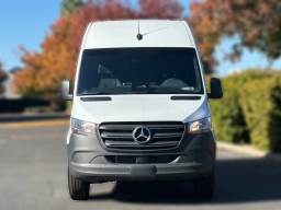 Mercedes-Benz Sprinter Cargo Van High Roof 4-Cyl Diesel HO 2500 High Roof I4 Diesel HO 170" RWD 2025