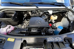 Mercedes-Benz Sprinter Crew Van High Roof 4-Cyl Diesel HO 2500 High Roof I4 Diesel HO 170" RWD 2026