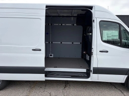 Mercedes-Benz Sprinter Crew Van High Roof 4-Cyl Diesel HO 2500 High Roof I4 Diesel HO 170" RWD 2026