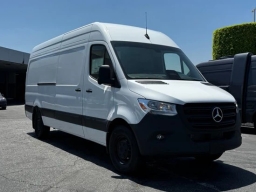 Mercedes-Benz Sprinter Cargo Van High Roof 4-Cyl Diesel HO 2500 High Roof I4 Diesel HO 170" RWD 2025