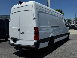 Mercedes-Benz Sprinter Cargo Van High Roof 4-Cyl Diesel HO 2500 High Roof I4 Diesel HO 170" RWD 2025