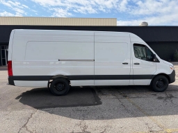 Mercedes-Benz Sprinter Cargo Van High Roof 4-Cyl Diesel HO 2500 High Roof I4 Diesel HO 170" Extended RWD 2026